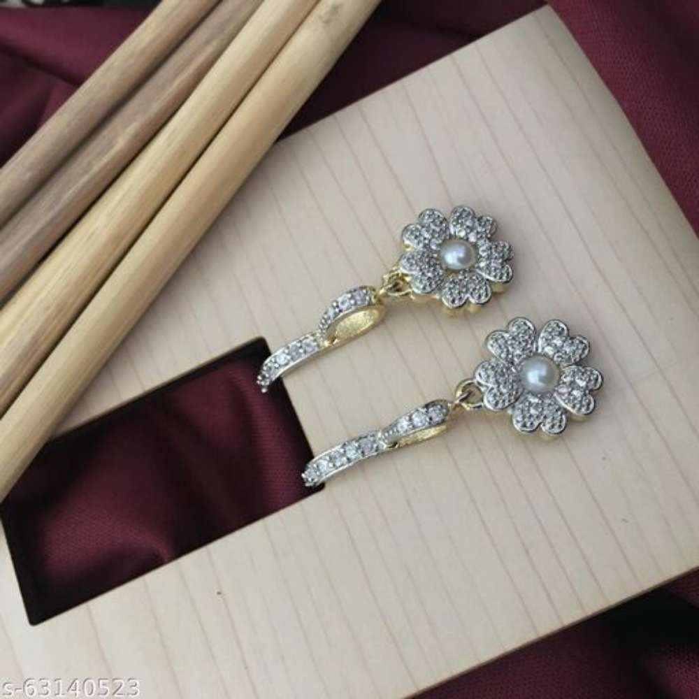 diva elegant earring