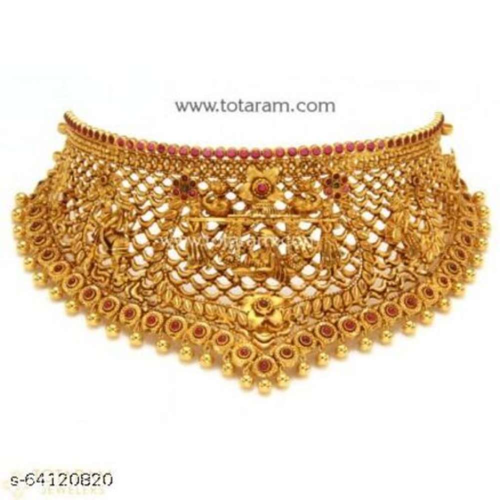 Shimmering Beautiful necklaces