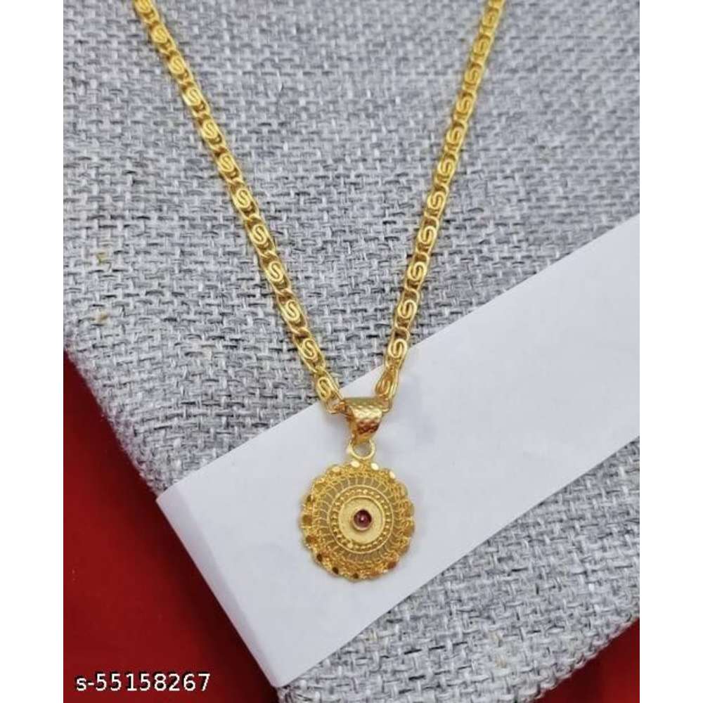 Sizzling Glittering Women Necklaces & Chains
