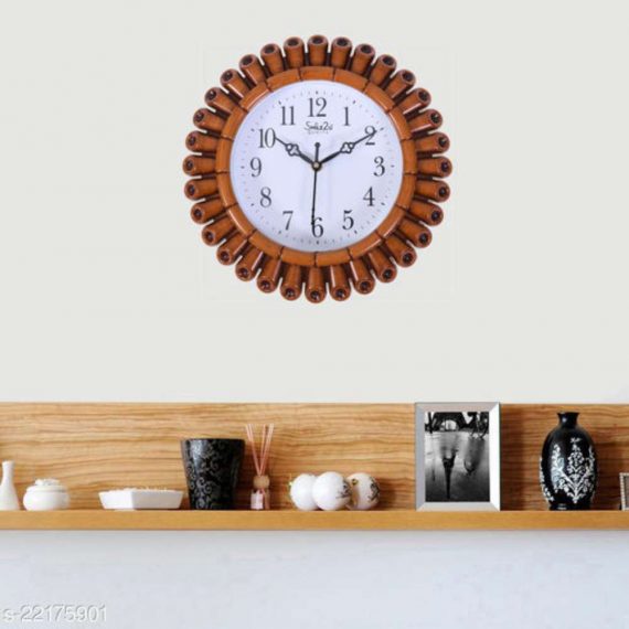 Trendy Plastic Wall Clocks